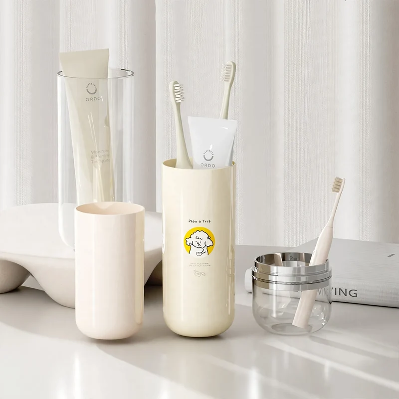 Reise-Zahnputzbecher-Set, 2–4 Becher