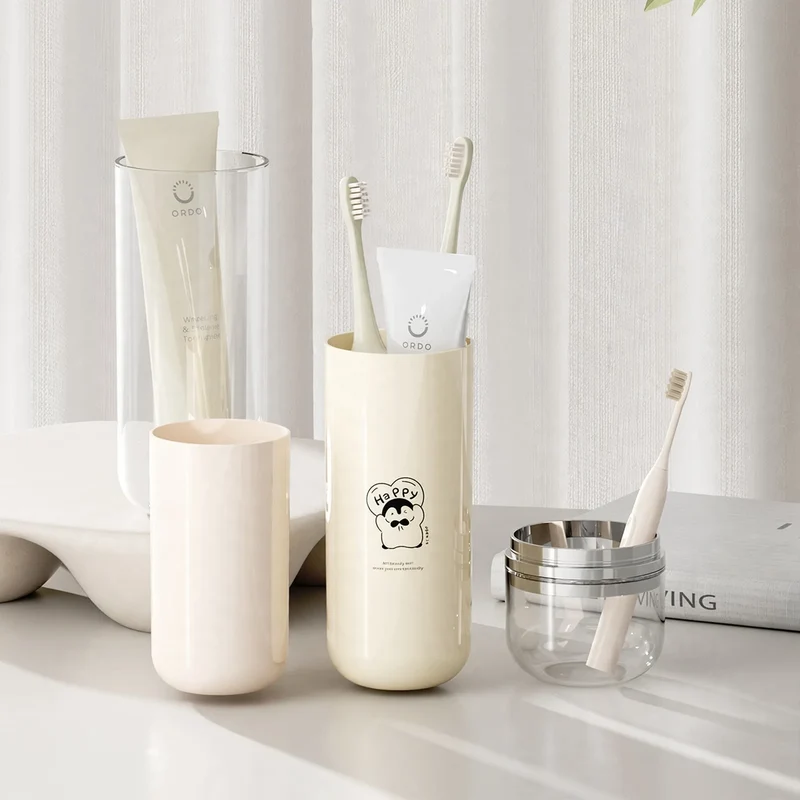Reise-Zahnputzbecher-Set, 2–4 Becher