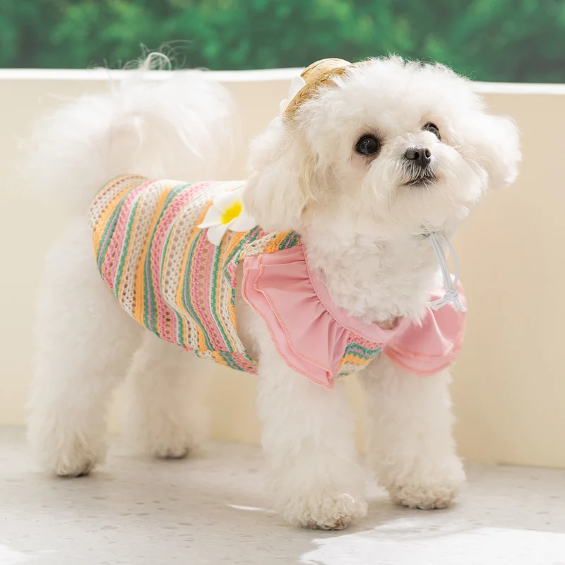 Hundeträgershirt mit Blumenmuster, Frühling und Sommer