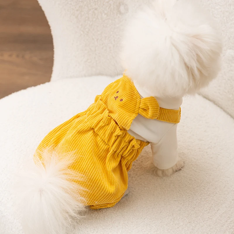 Hundeoverall mit Trägerhose aus Cord