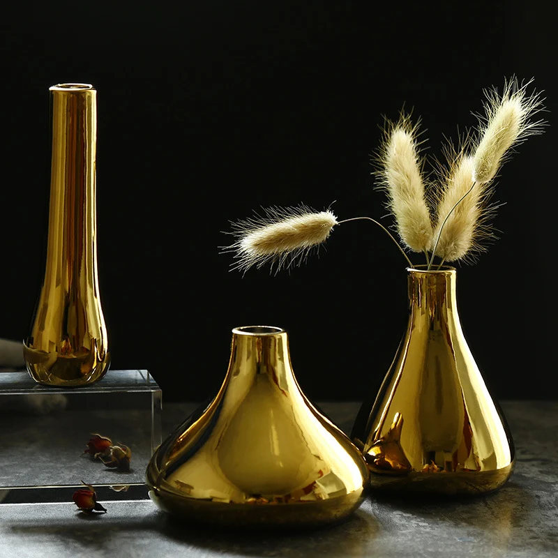 Keramik-Blumenvase mit Goldfinish, geometrisch