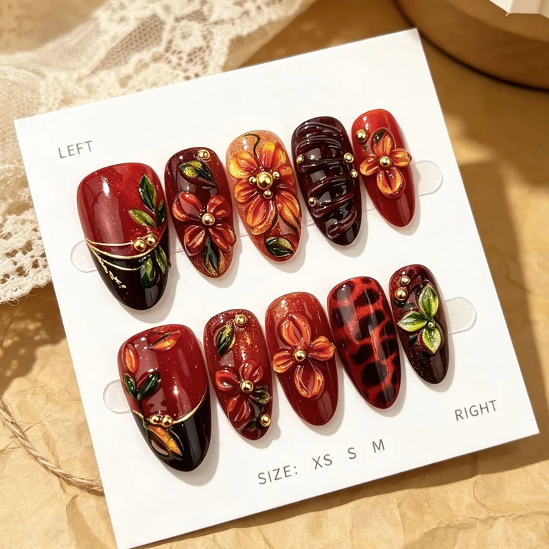 Floral-Beschmückte Press-On Nagelkunst Set
