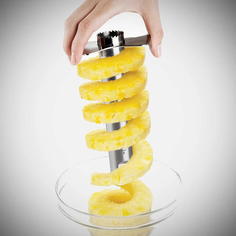 Easy Pineapple Slicer