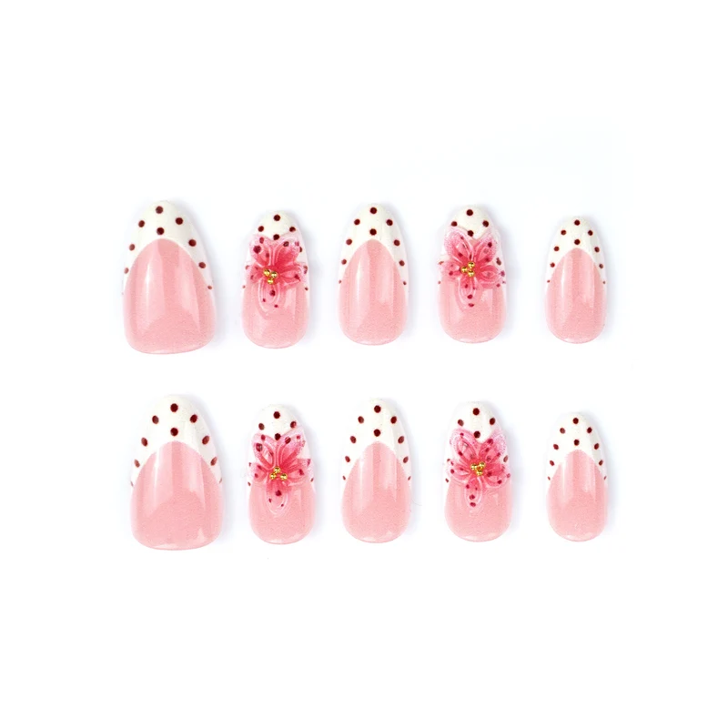 Florales Design Nagelkunst
