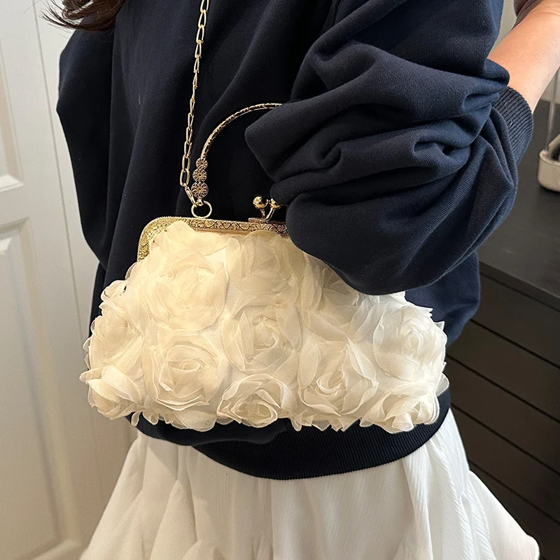 Florale Abendtasche