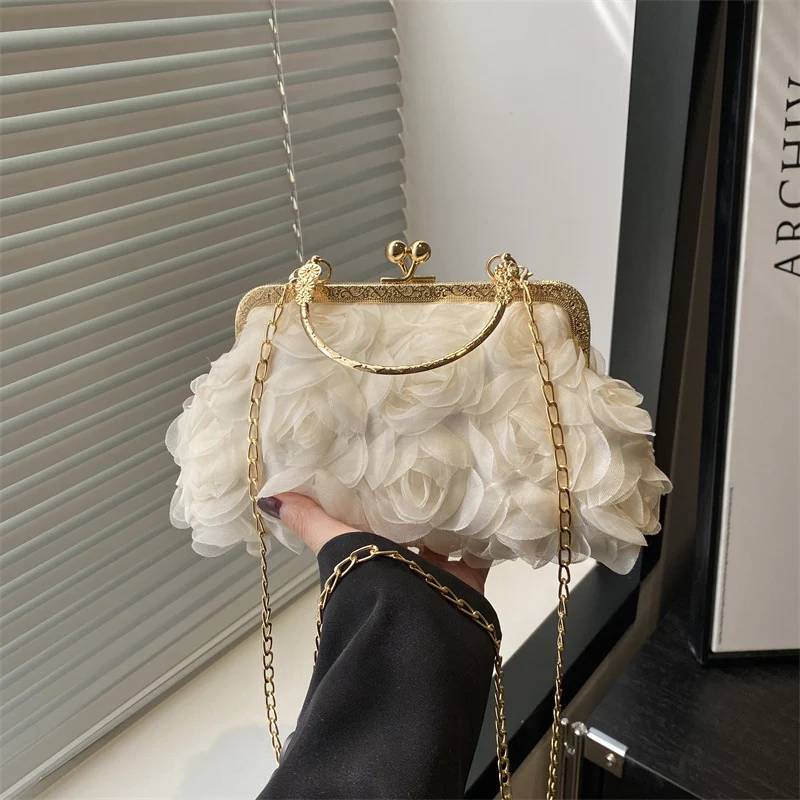 Florale Abendtasche