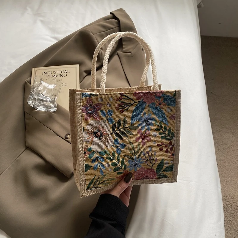 Blumenverzierte Mini-Tote-Bag