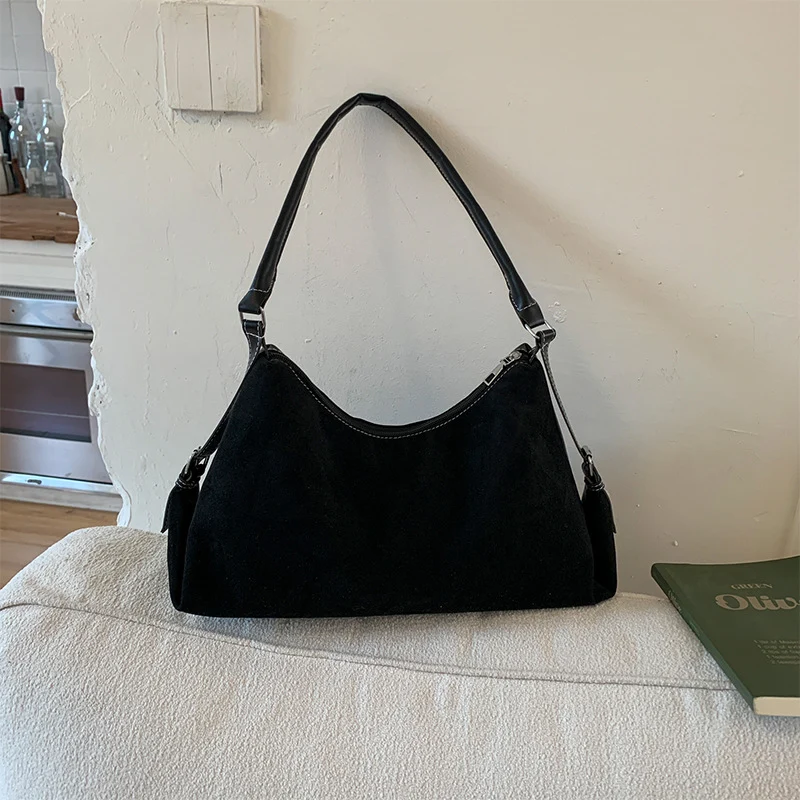 Elegante Wildleder Hobo-Handtasche