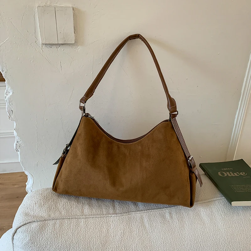 Elegante Wildleder Hobo-Handtasche