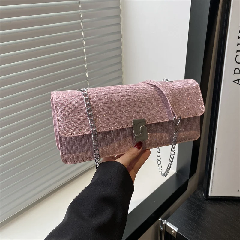 Elegante Nieten Abend-Clutch
