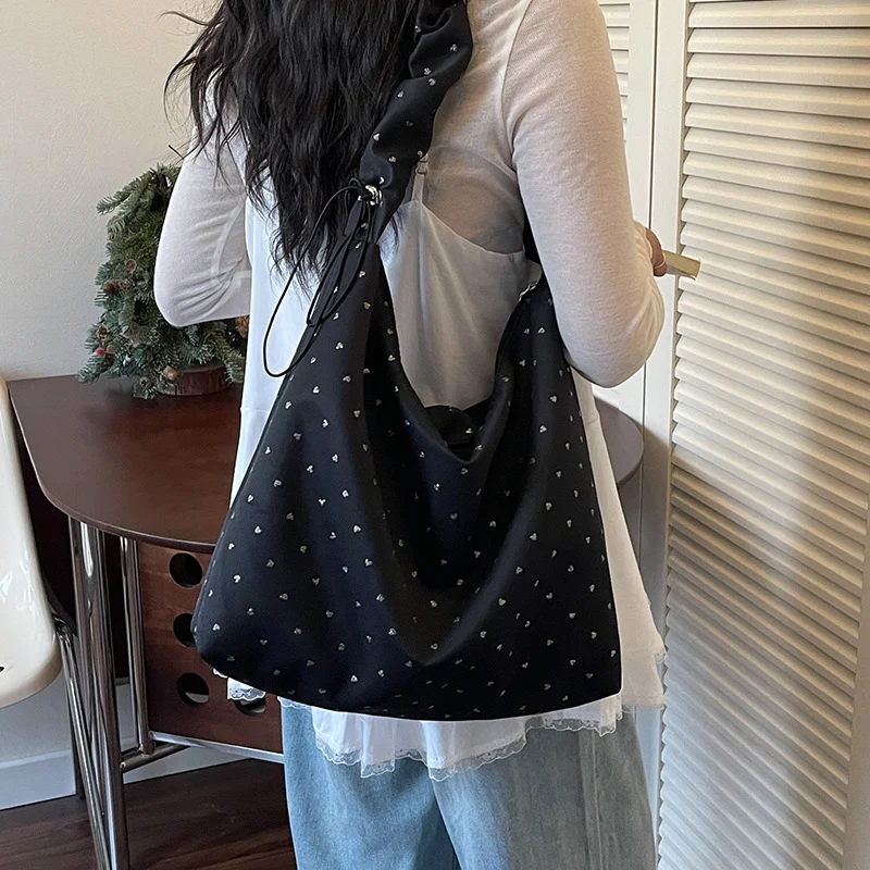 Moderne Übergroße Hobo-Tasche