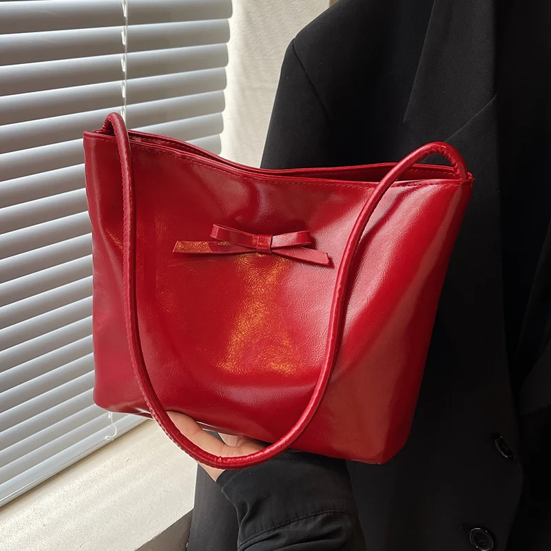 Elegante Kunstleder-Handtasche