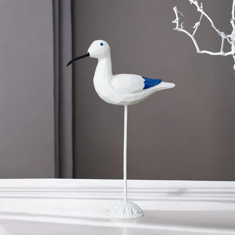 Holz-Vogelfigur im Mittelmeer-Stil