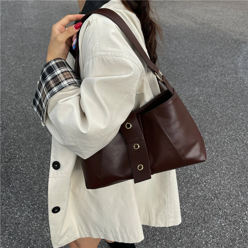 Modebewusste lässige Schultertasche