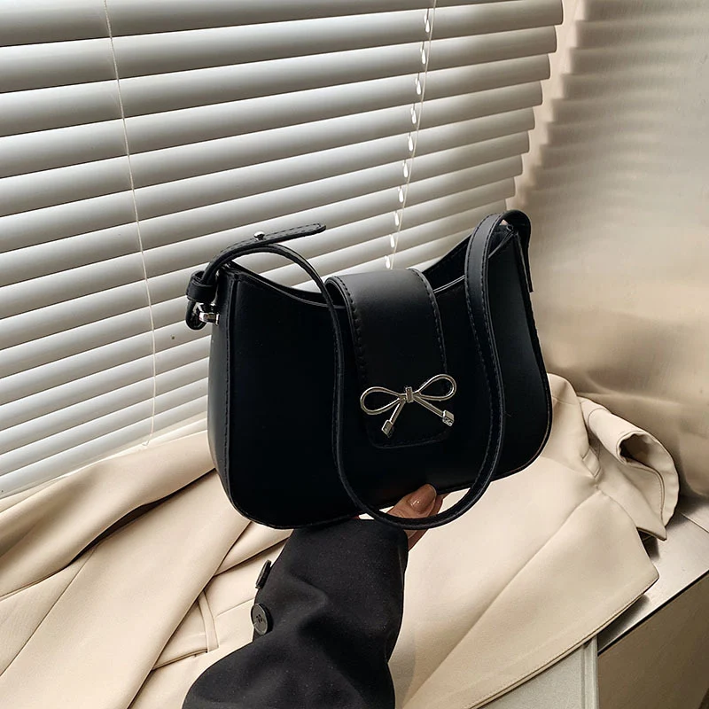 Elegante strukturierte Mini-Handtasche