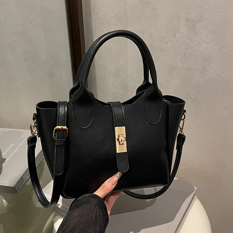Elegante Strukturierte Handtasche