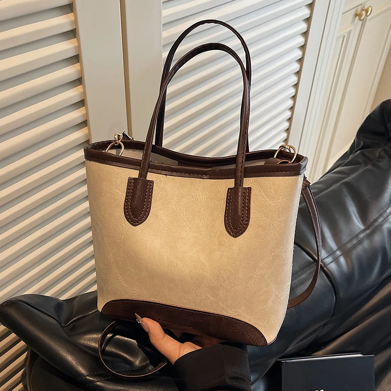 Minimalistische Strukturierte Handtasche