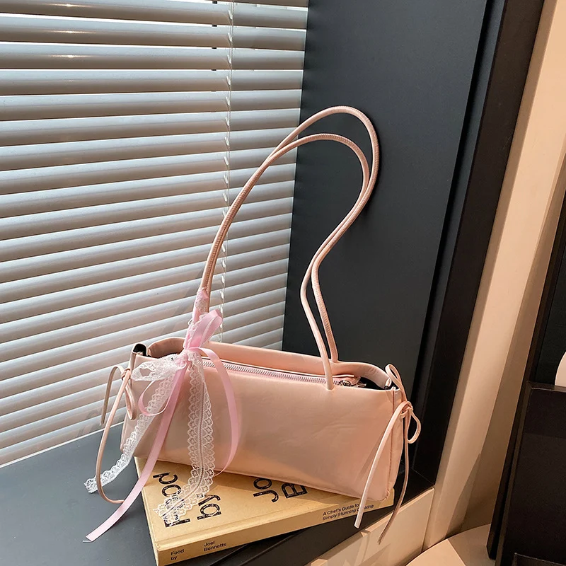 Minimalistische Handtaschen-Clutch
