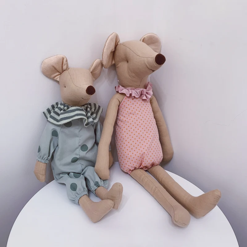 Plüsch-Maus mit Kleidung, 35–60 cm, Polyester
