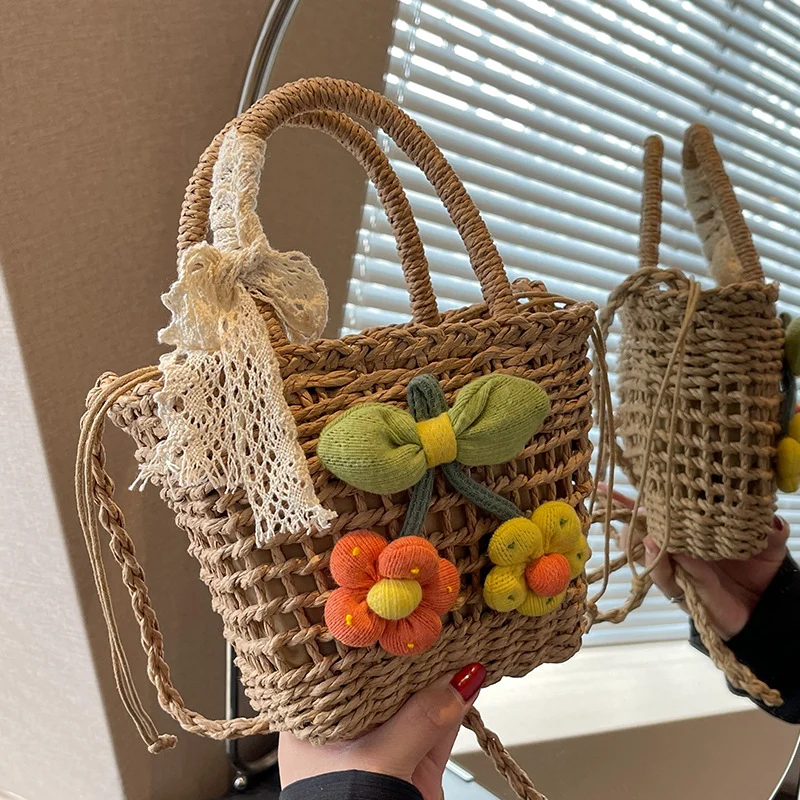 Handgefertigte gehäkelte Schultertasche