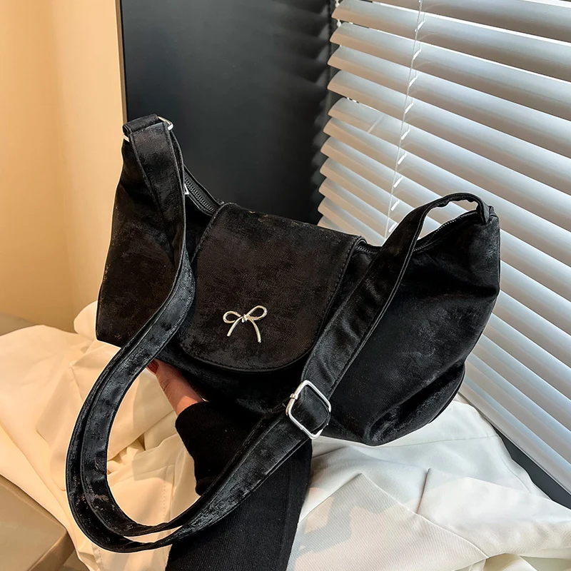 Elegante Samt Schultertasche