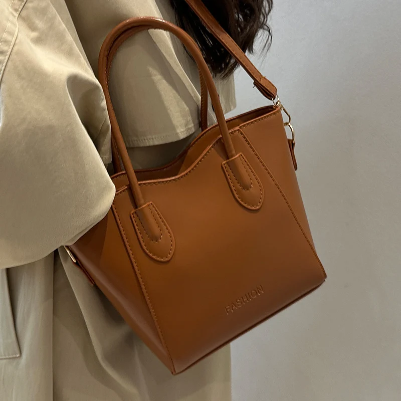 Luxuriöse strukturierte Handtasche