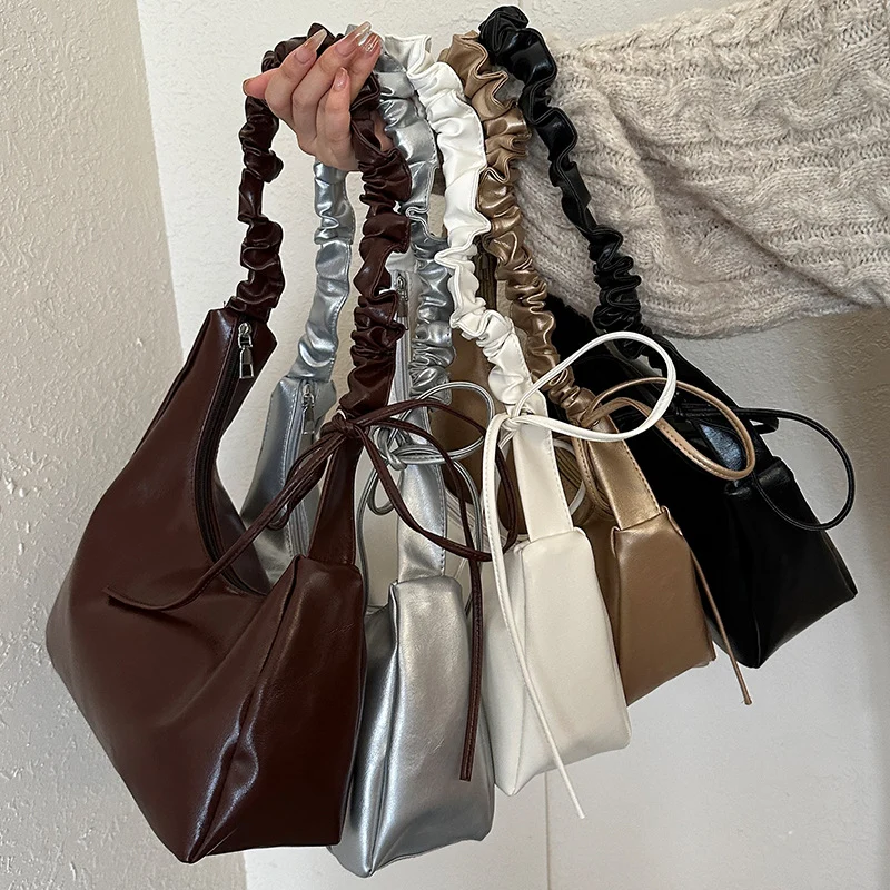 Luxe Slouchy Handtasche