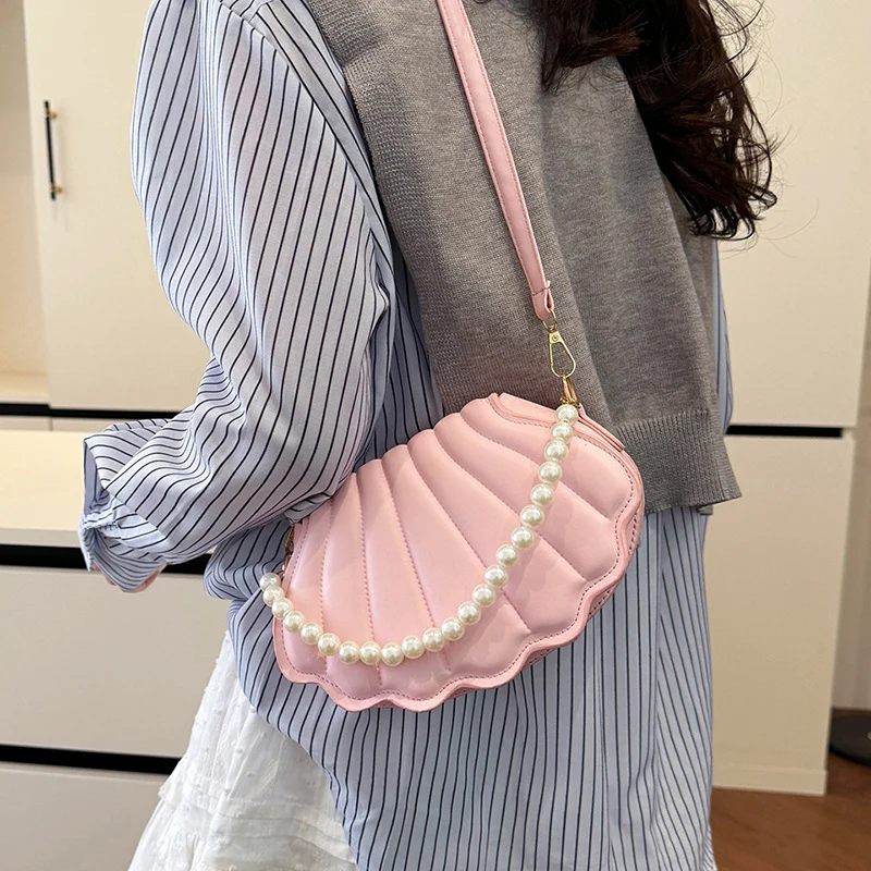 Elegante Steppabenda Clutch