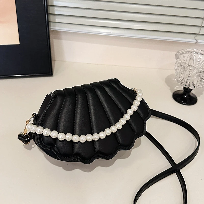 Elegante Steppabenda Clutch