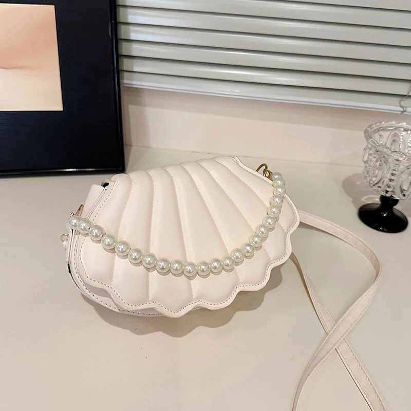 Elegante Steppabenda Clutch