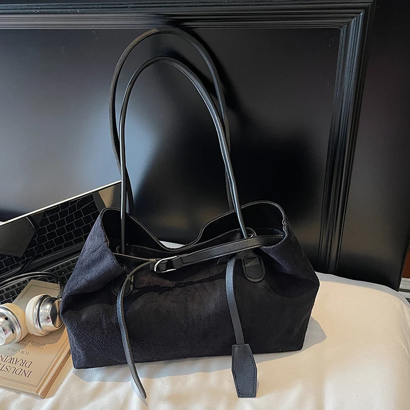 Elegante Wildleder Handtasche