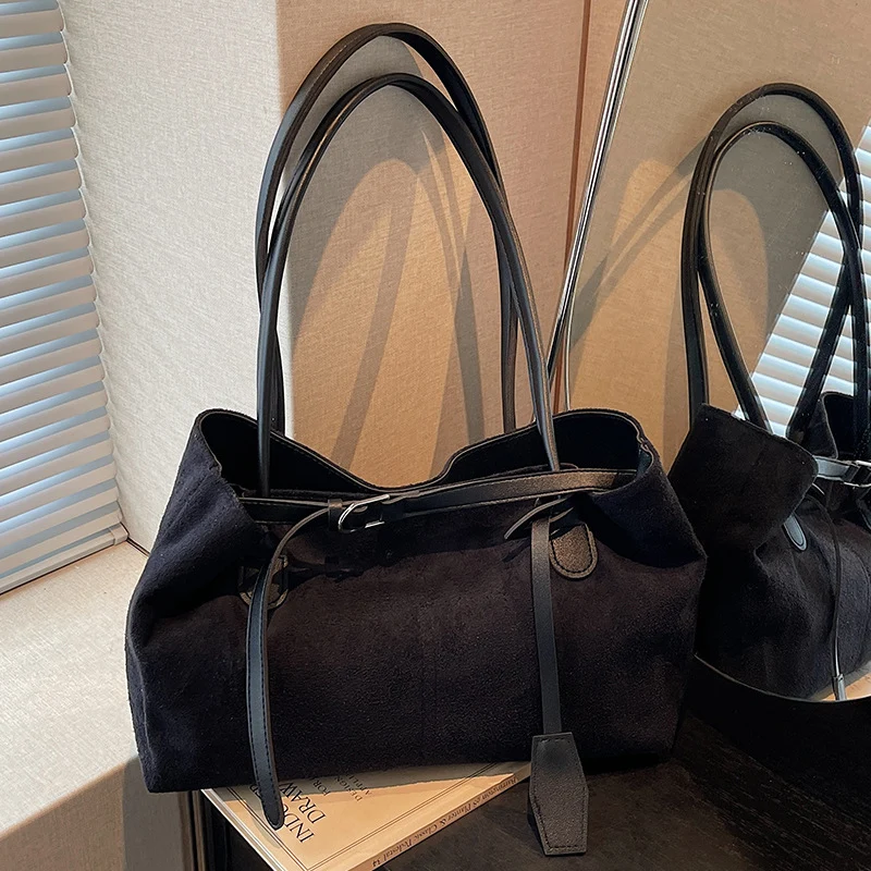 Elegante Wildleder Handtasche