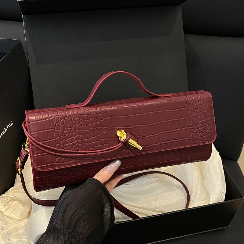 Elegante Handtasche mit Krokodiltextur