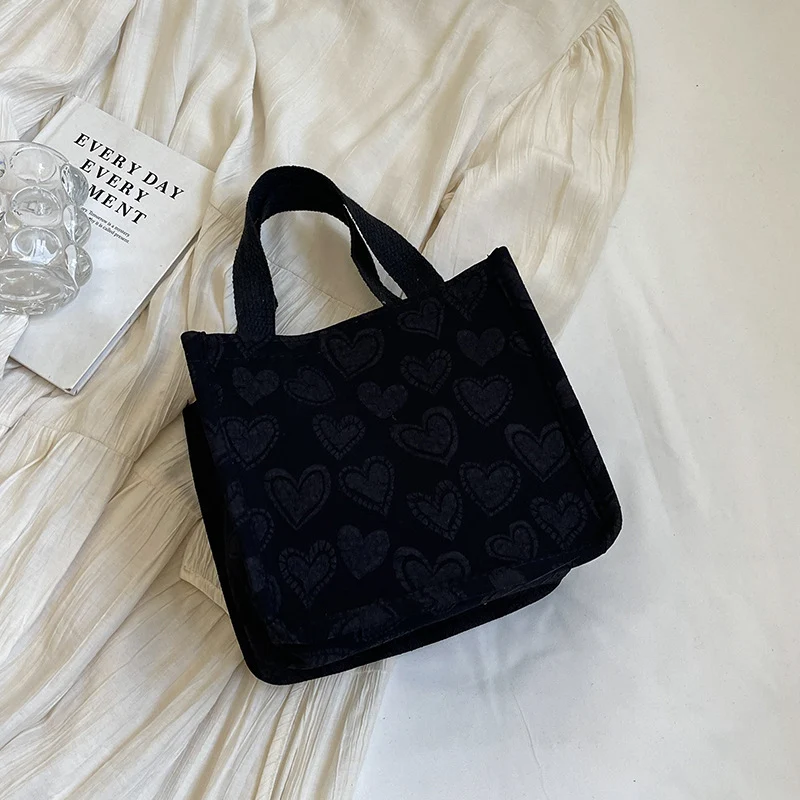 Herz-bestickte Utility Tote
