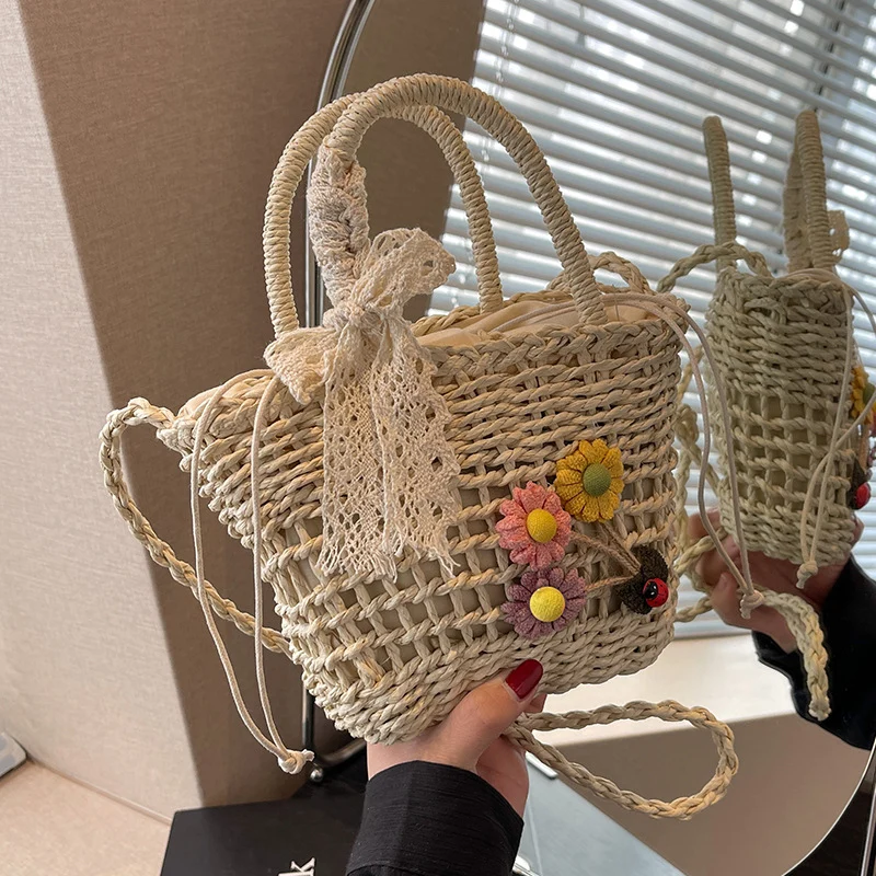 Handgefertigte Strohtasche