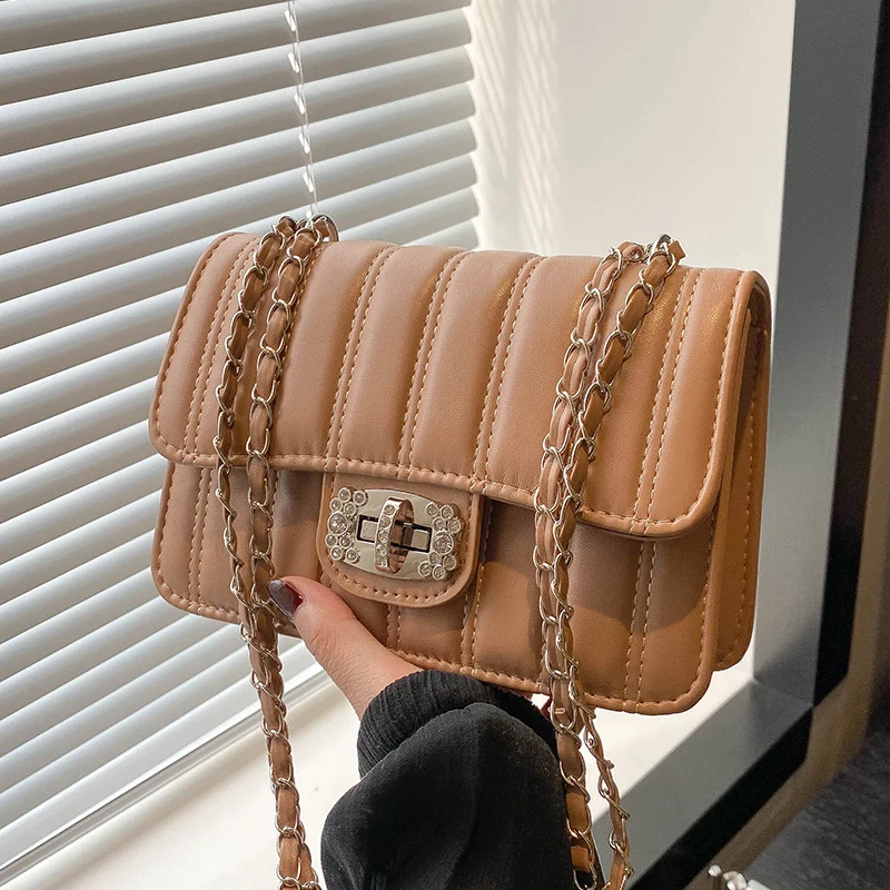 Elegante gesteppte Kette Umhängetasche
