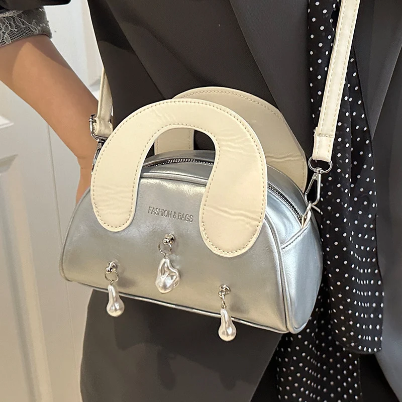 Elegante Perlenverzierte Handtasche