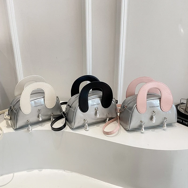 Elegante Perlenverzierte Handtasche