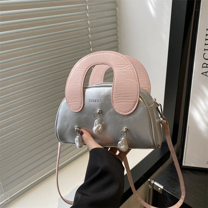 Elegante Perlenverzierte Handtasche