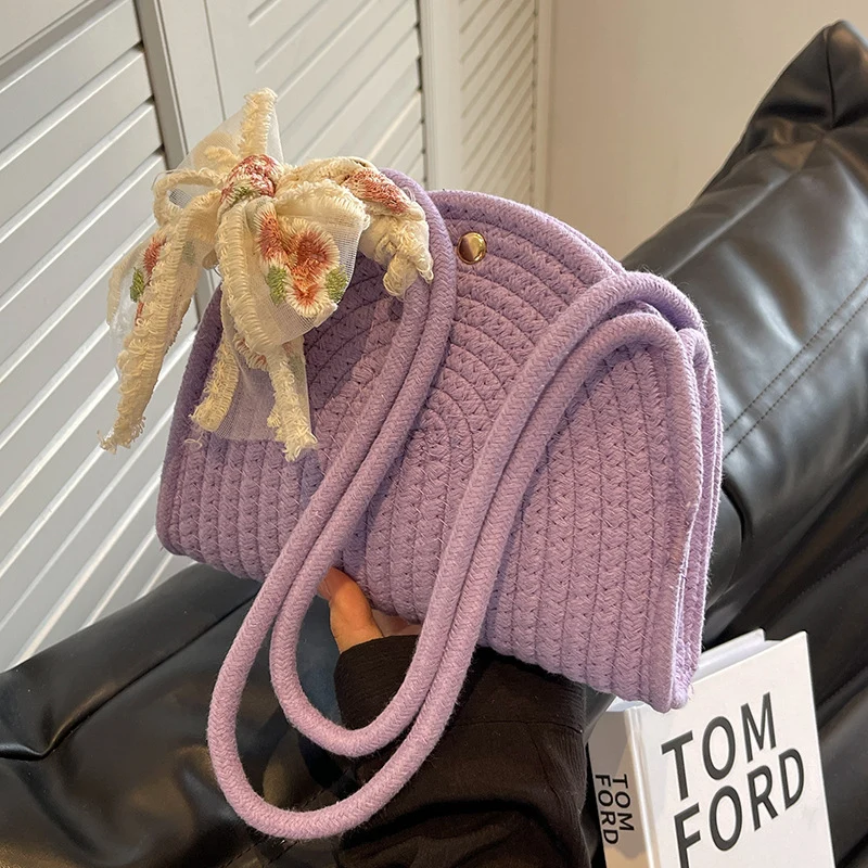 Handgefertigte Strohtasche