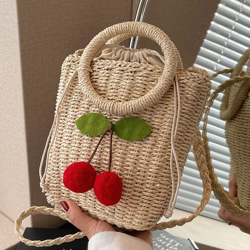 Handgefertigte Stroh-Crossbody-Tasche