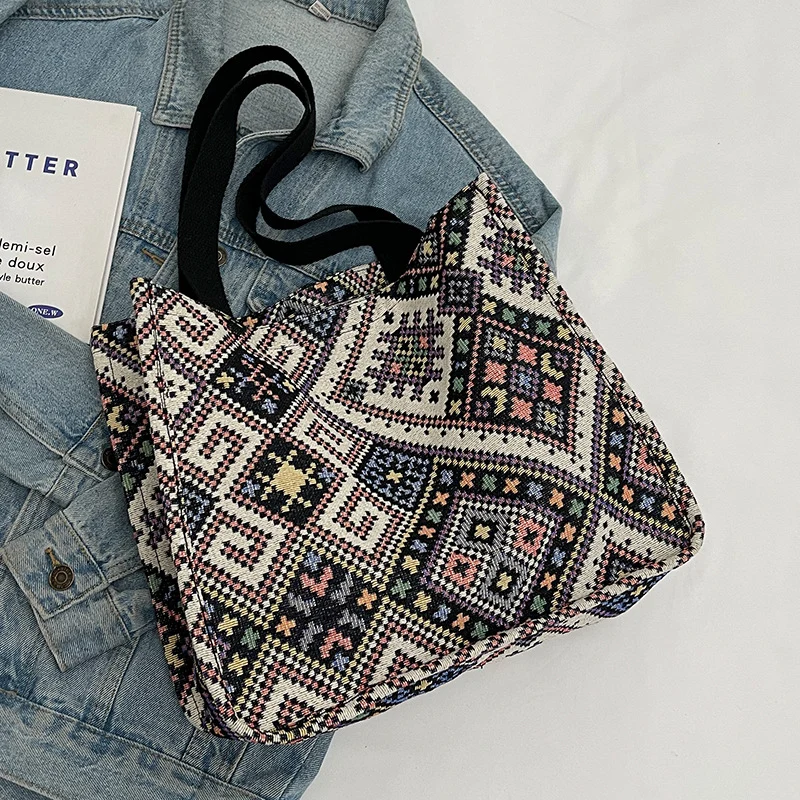 Handgefertigte geometrisch gemusterte Tote Bag
