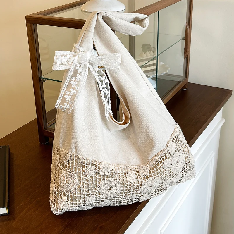 Handgefertigte Blumenspitze Tote Bag