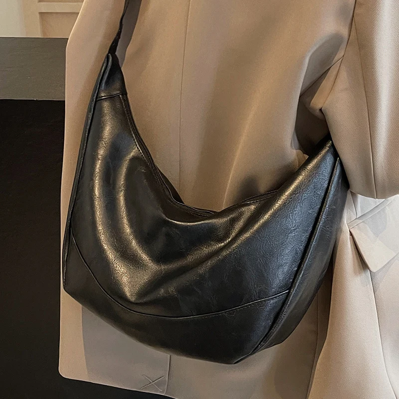 Schlabberige Leder Schultertasche