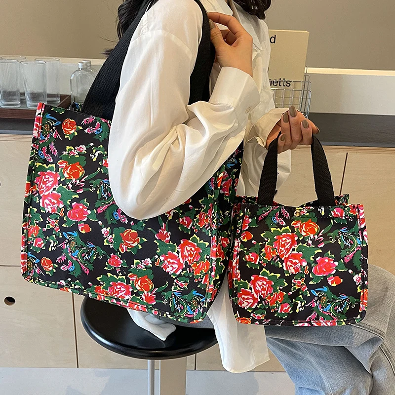 Blumenmuster wiederverwendbare Canvas-Tasche