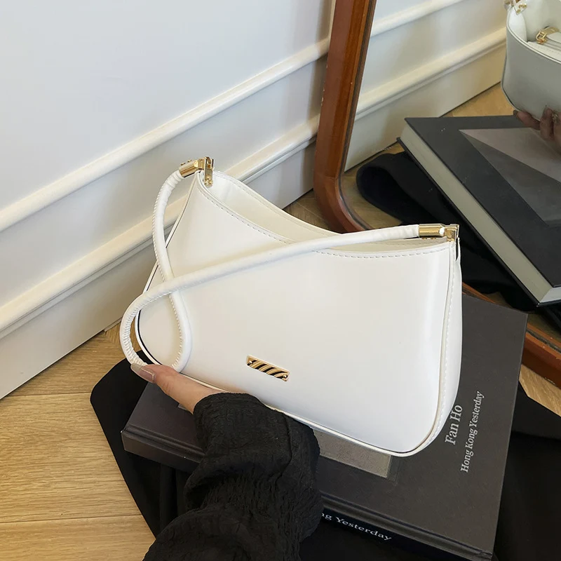 Zeitgenössische Mini-Schultertasche