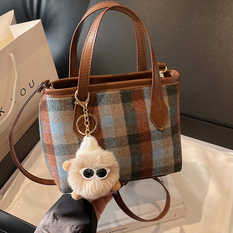 Karo Handtasche