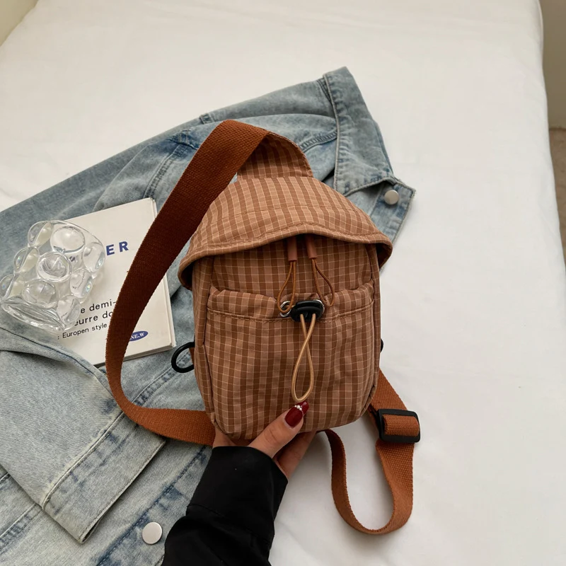 Kompakte verstellbare Crossbody-Rucksack