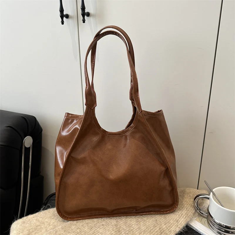 Klassische weiche Leder Schultertasche