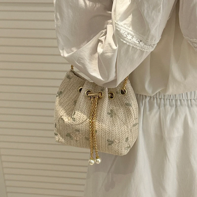 Dekorative Kordelzug-Handtasche